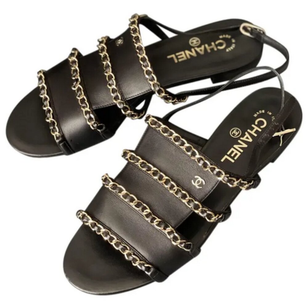 Chanel Black Calfskin Leather Sandals. Goldtone Chain accent with interwoven lea